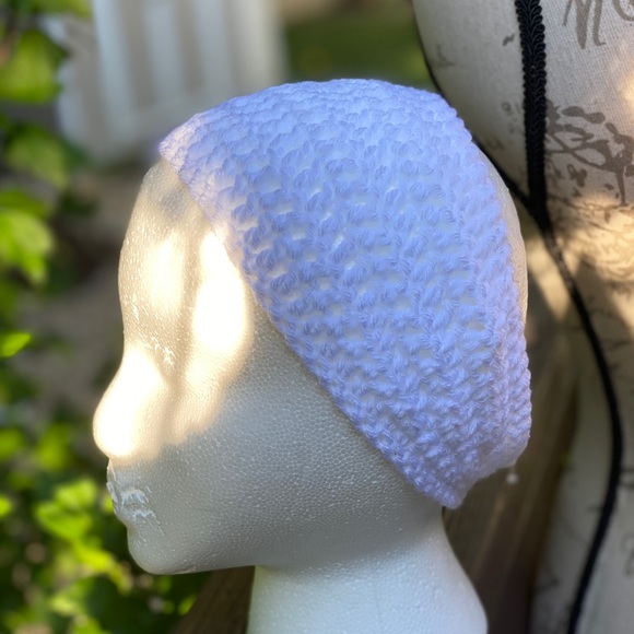 Handmade white headband/ear warmer - Picture 2 of 8